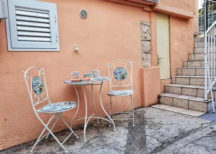 Missia - Cosy In Perfect Location